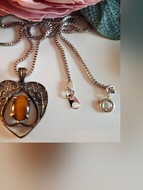 Vintage 80s ✨️🐅Tiger Eye Heart Pendant Necklace